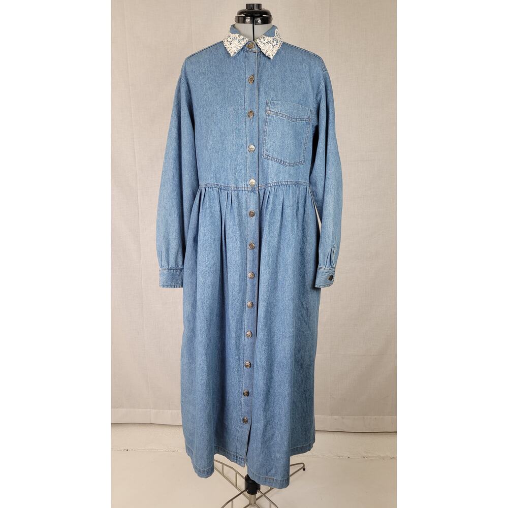 Vintage 90s Cottage Core Denim Midi Dress with Lace Collar and Pockets Sz M